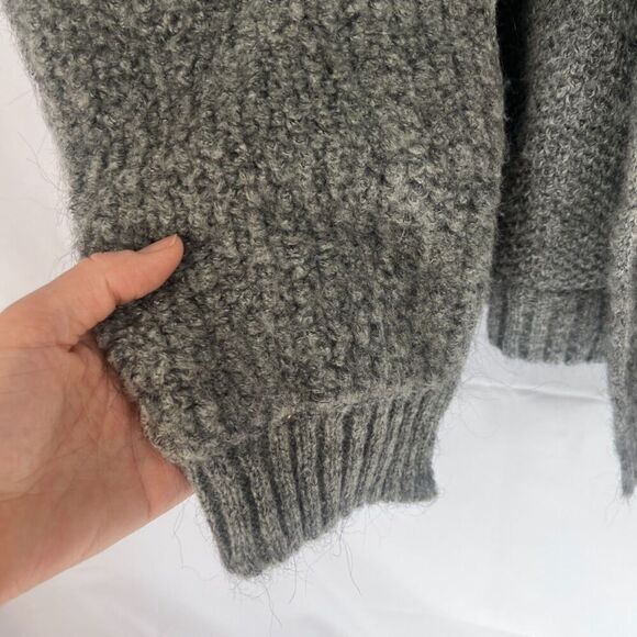 Cocogio Heather Gray Wool Mohair Blend Sleeveless Fuzzy Knit Cardigan Vest MD - Picture 5 of 10